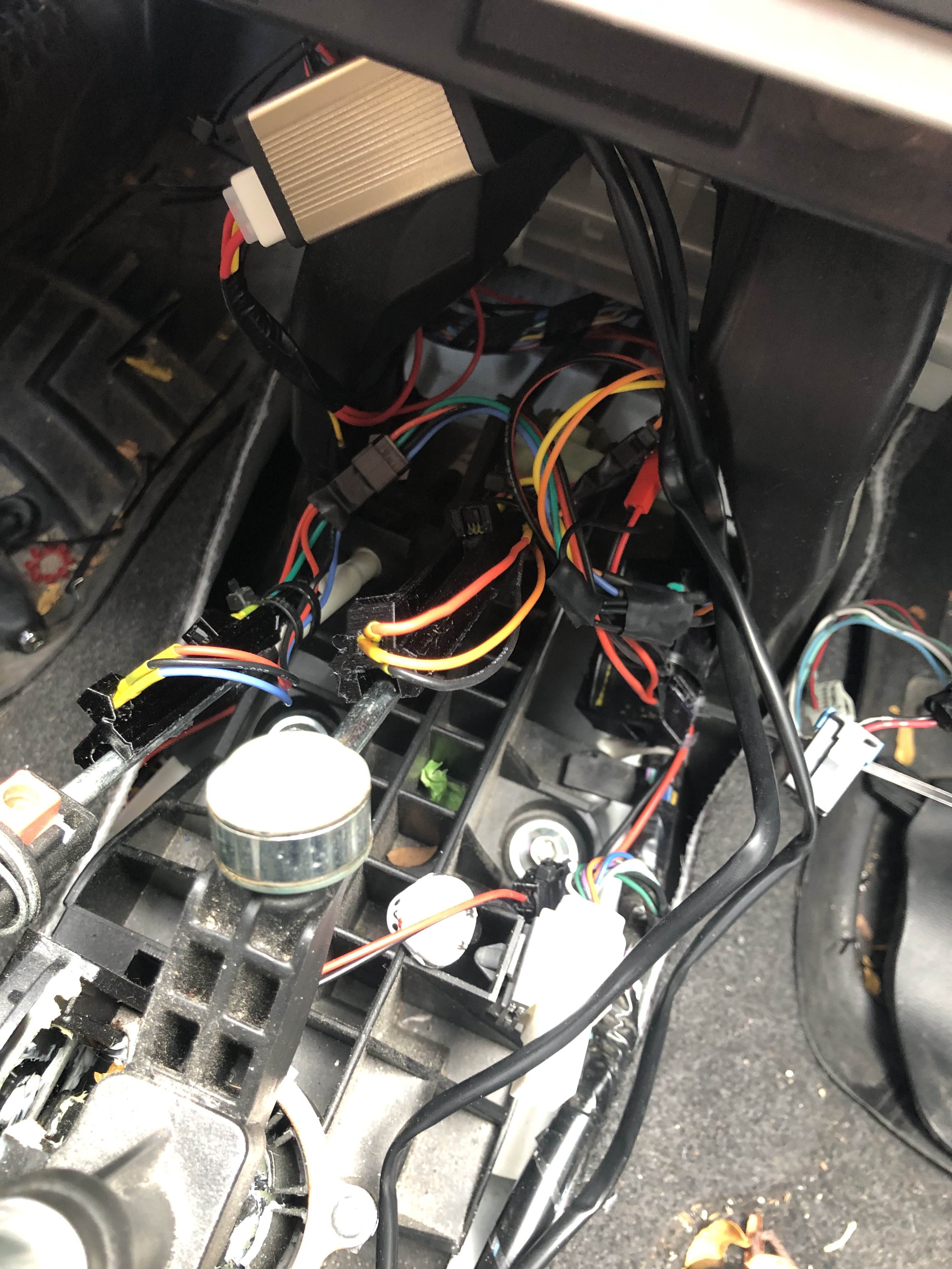 Installed gear detectors